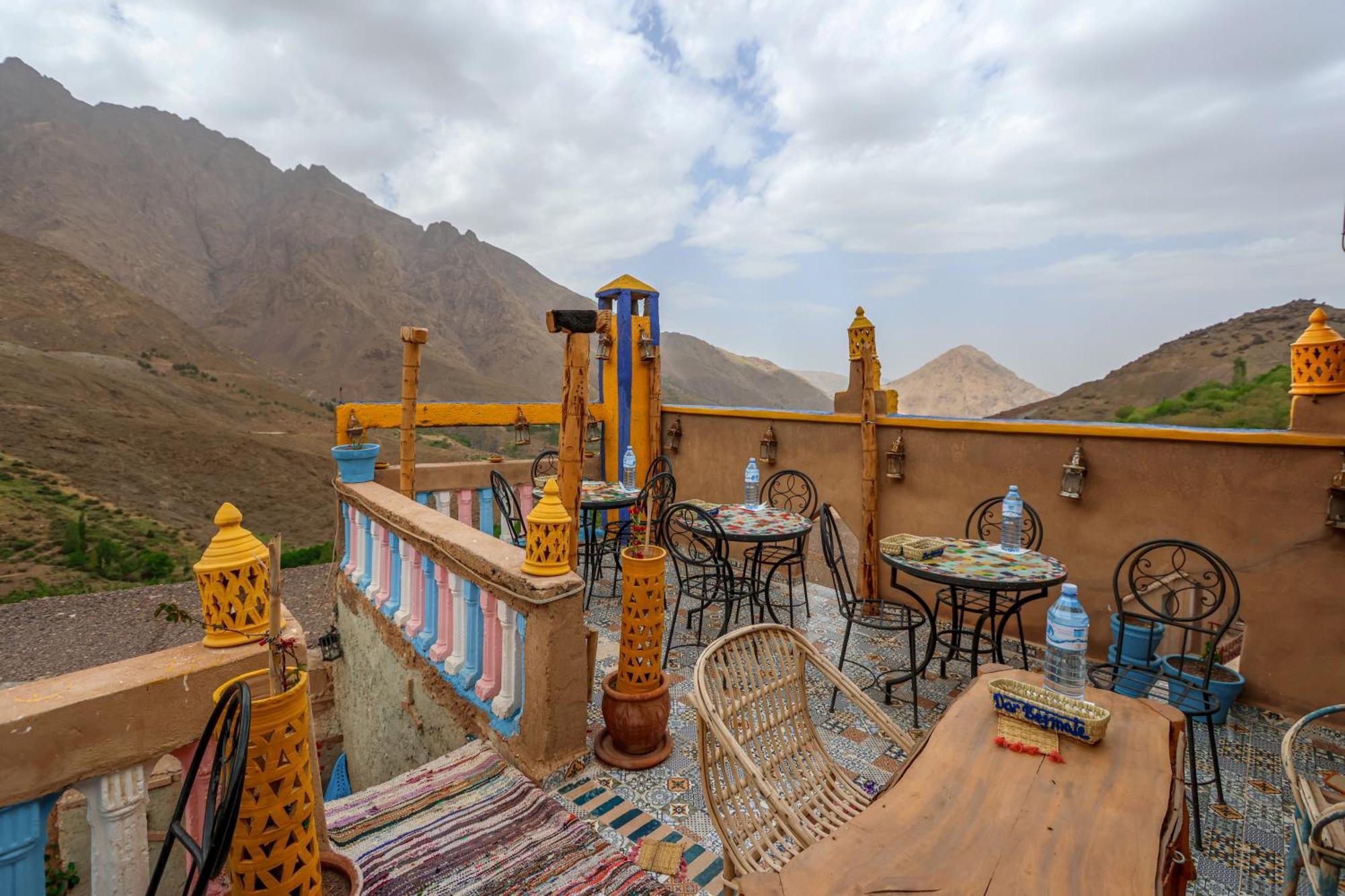 Апартаменты Dar Bejmate - Chez Hassan Tacheddirt Экстерьер фото